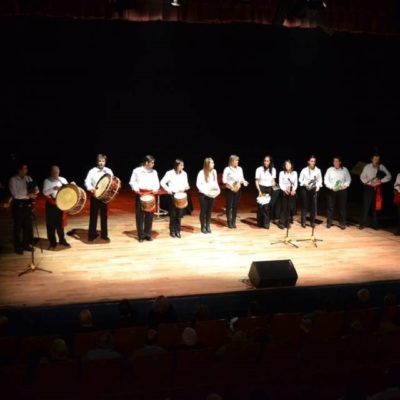 A música da Banda de Gaitas da Irmandade de Montevideo estará na Festas do Cristo no Porriño